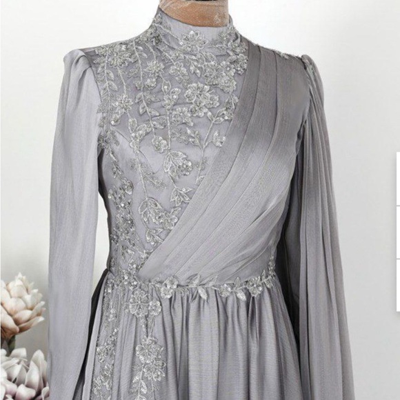 Elegant Gray Embroidered Dress - Picture 2 of 8
